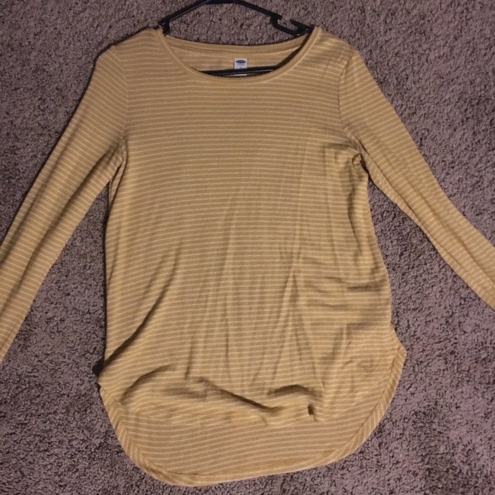 Old navy long sleeve